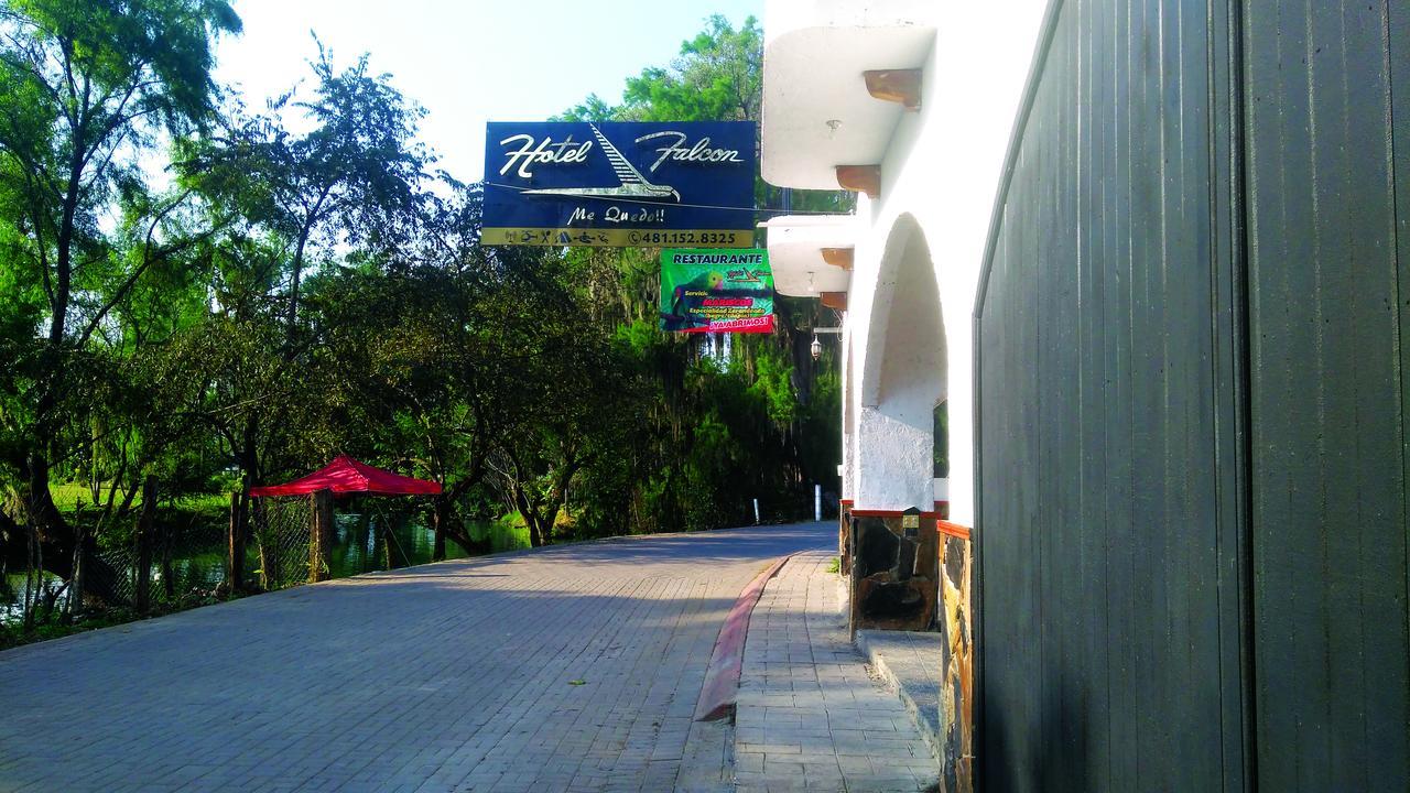 Hotel Falcon Tamasopo Luaran gambar
